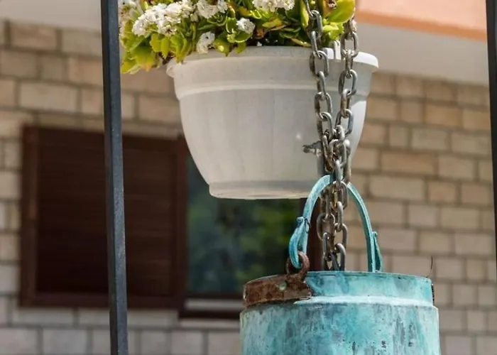 Magnolia - Gardenia By Interhome * Mali Losinj