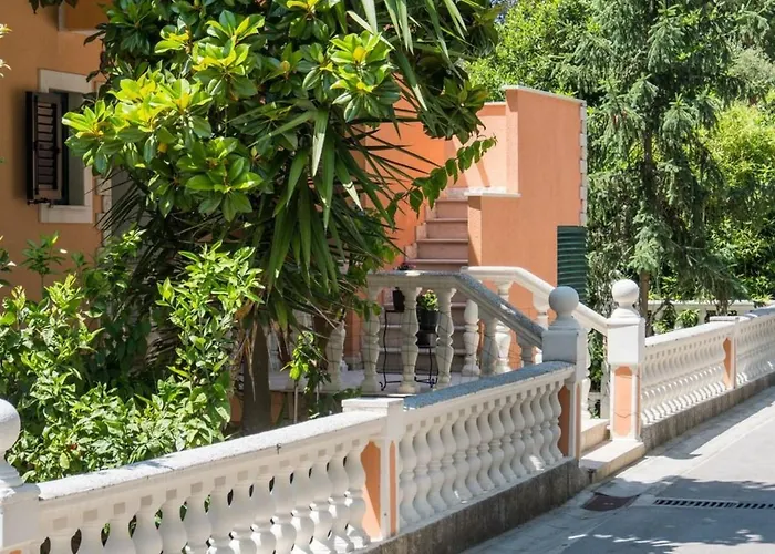 Apartment Magnolia - Gardenia By Interhome *